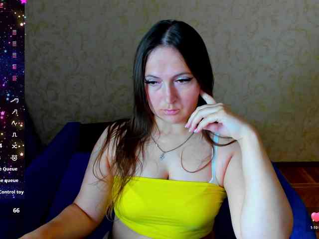 IzzabellaLove webcam