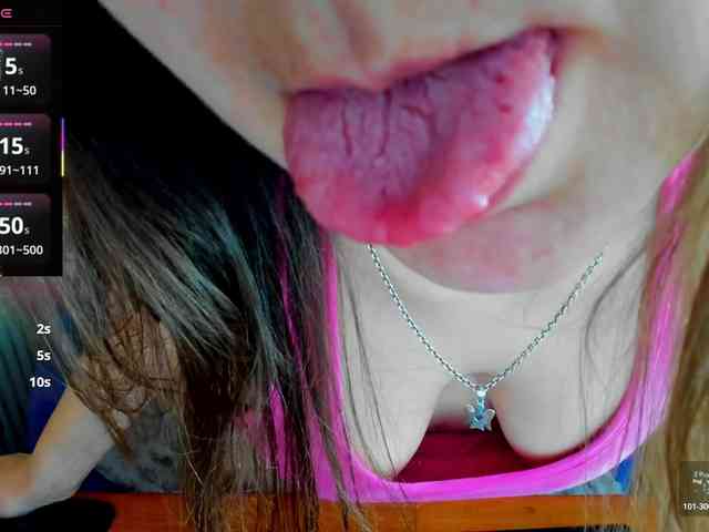 IzzabellaLove webcam