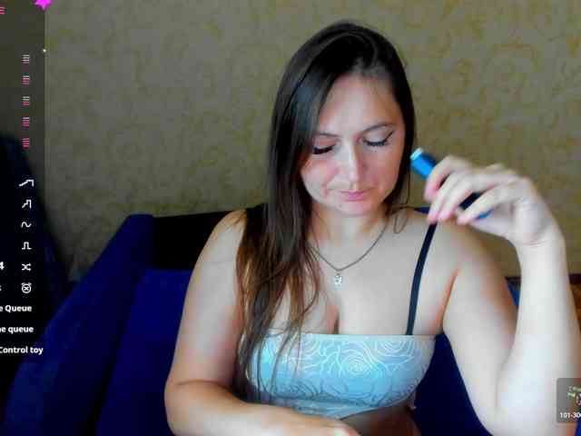 IzzabellaLove webcam