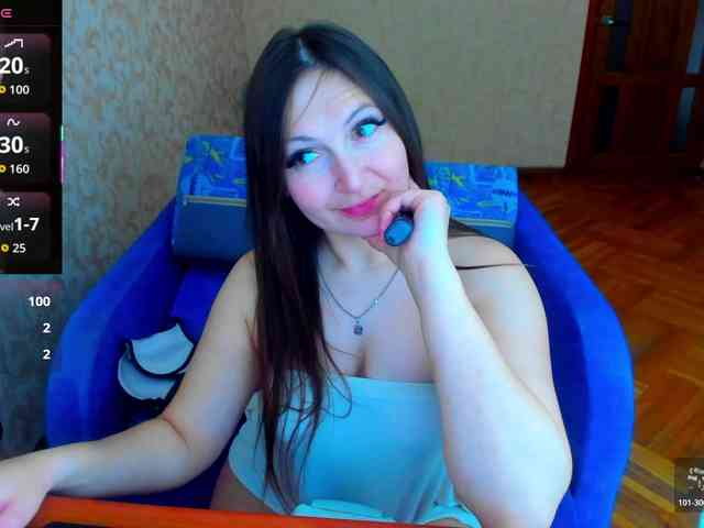 IzzabellaLove webcam