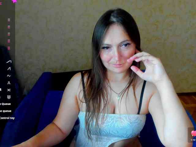 IzzabellaLove webcam