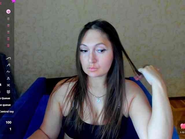 IzzabellaLove webcam