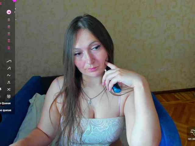 IzzabellaLove webcam