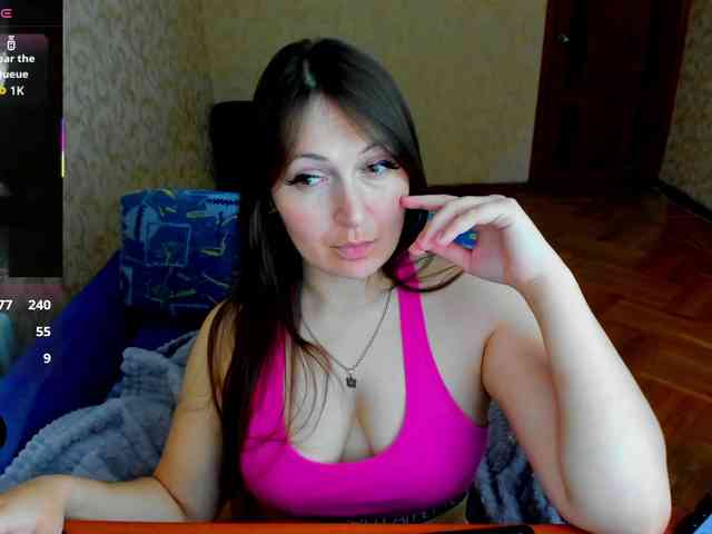 IzzabellaLove webcam