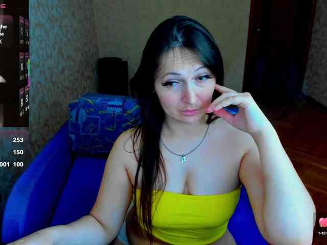 IzzabellaLove webcam