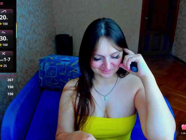 IzzabellaLove webcam