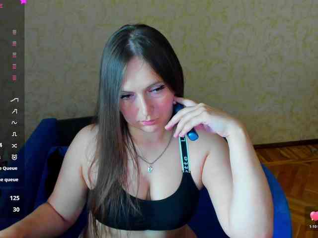 IzzabellaLove webcam