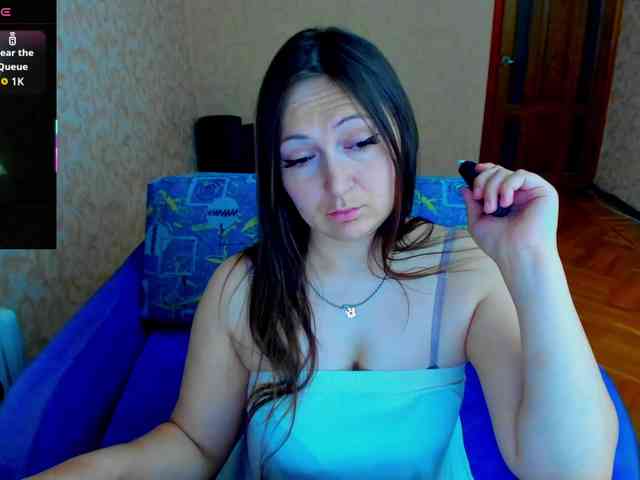 IzzabellaLove webcam