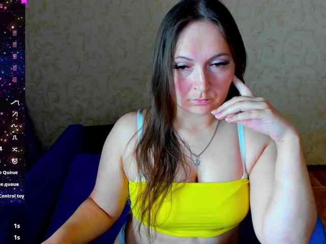 IzzabellaLove webcam
