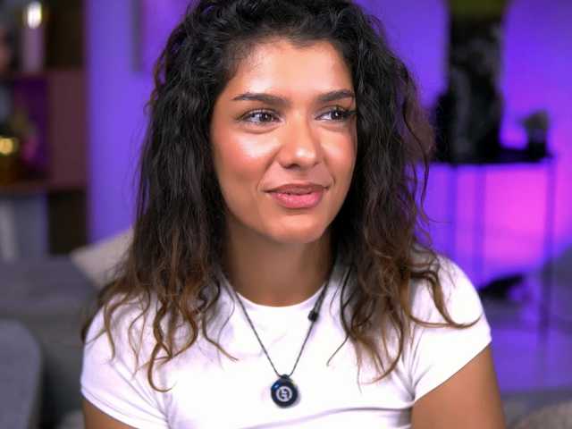 HypnoEyess live cam on BongaCams