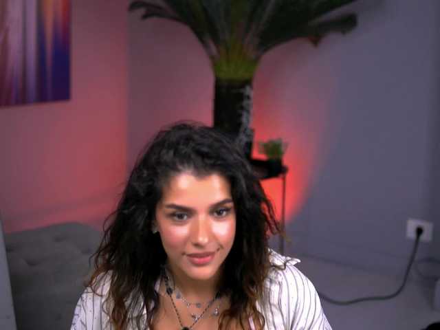 HypnoEyess live cam on BongaCams
