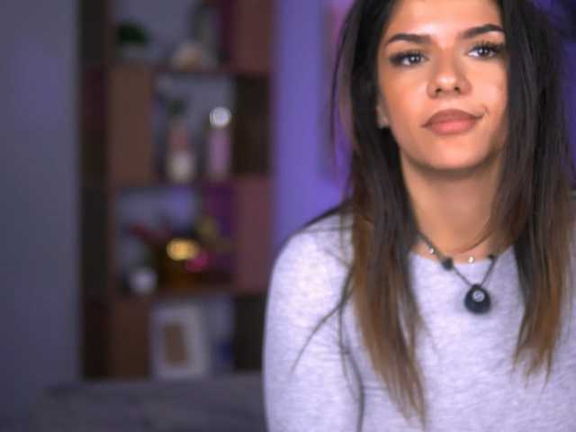 HypnoEyess live cam on BongaCams