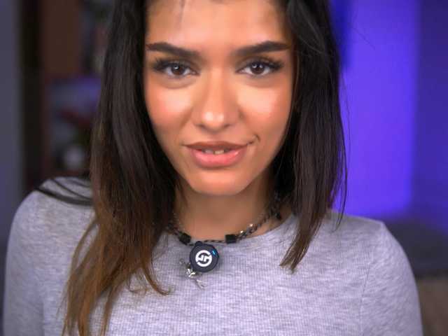 HypnoEyess live cam on BongaCams