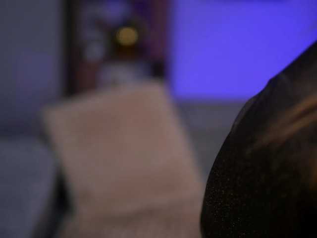 HypnoEyess live cam on BongaCams