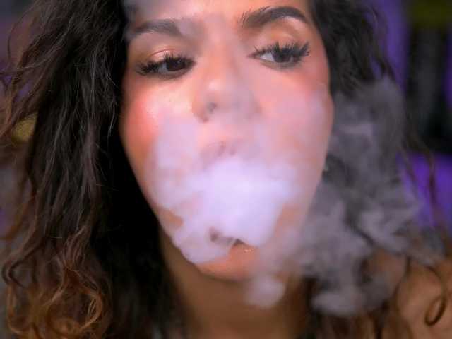 HypnoEyess live cam on BongaCams