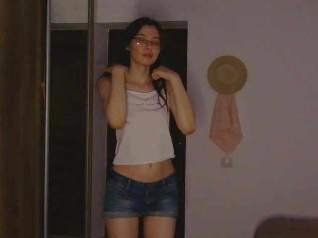OnitaBreeland live cam on BongaCams