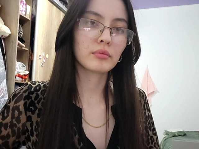  OnitaBreeland chat room