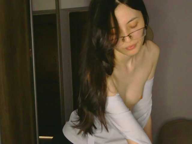 OnitaBreeland live cam on BongaCams