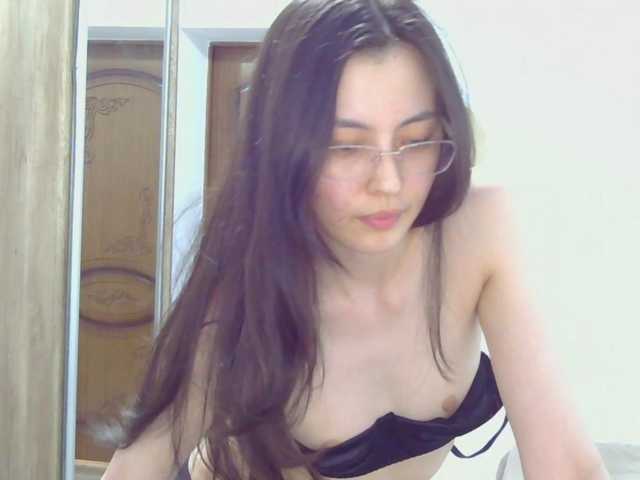 OnitaBreeland live cam on BongaCams