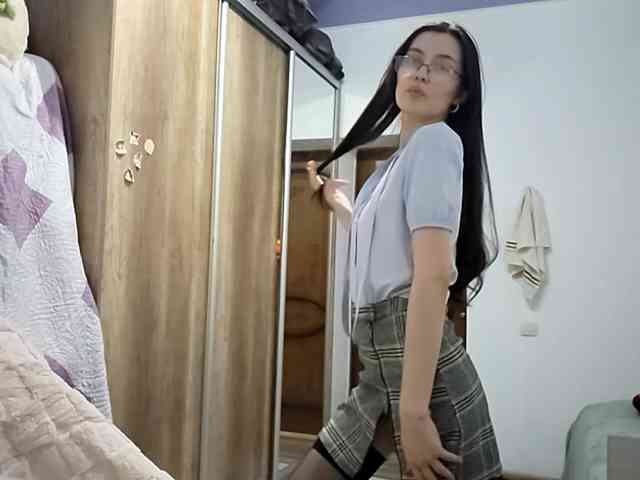 Model: OnitaBreeland