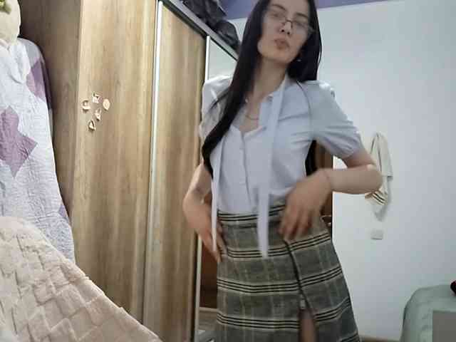 Model: OnitaBreeland