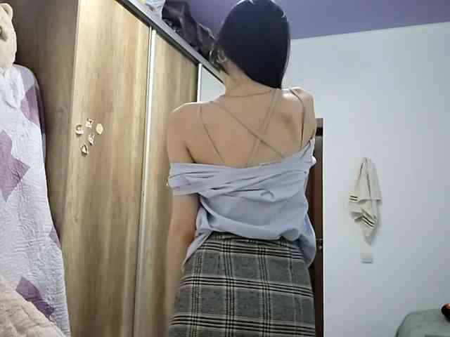 Model: OnitaBreeland