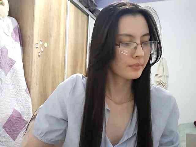 Model: OnitaBreeland