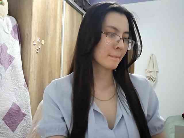 Model: OnitaBreeland