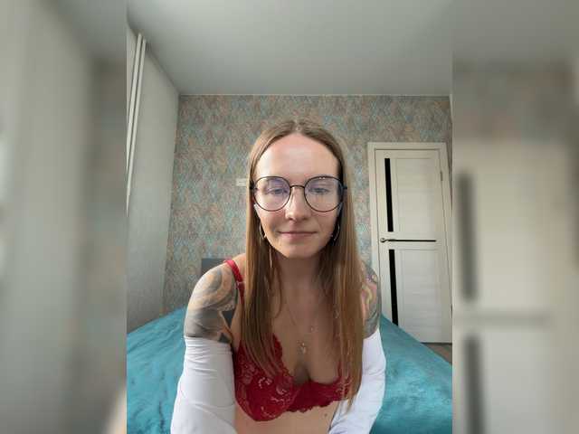 видео HelenMilky