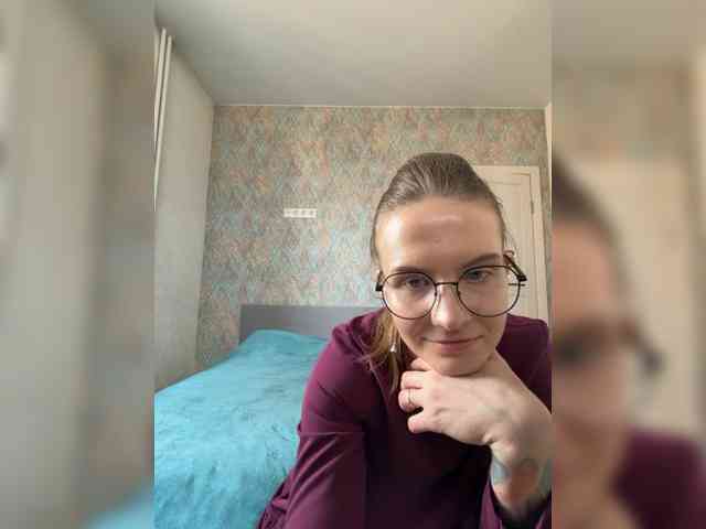 Модель: AlexandraPikolinya