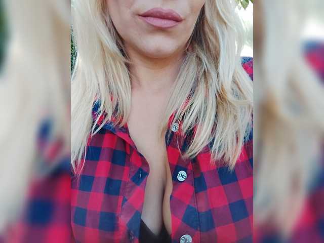 Sandra26a
