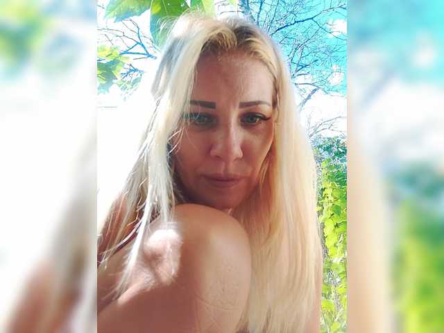 Sandra26a