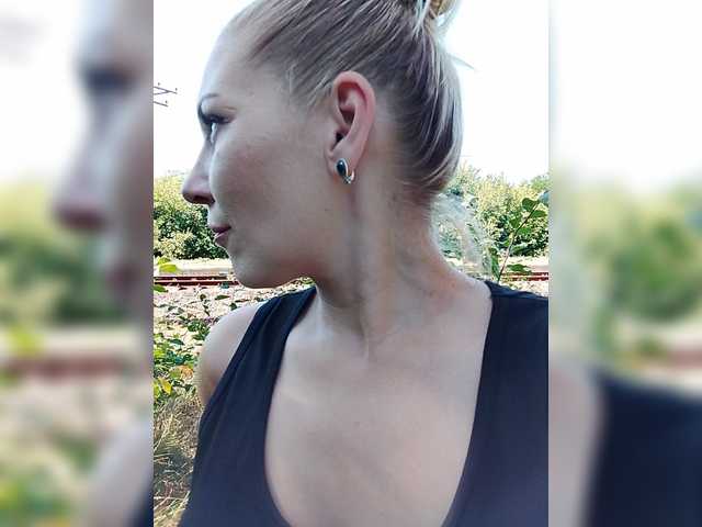 Sandra26a