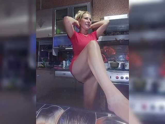 Sandra26a live cam on BongaCams