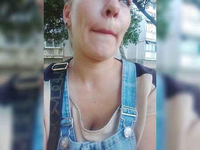 Sandra26a