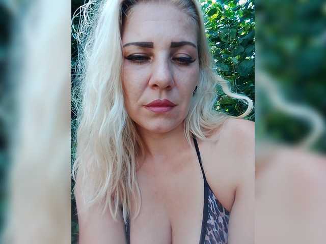 Sandra26a