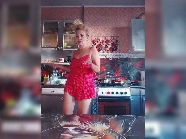 Sandra26a live cam on BongaCams