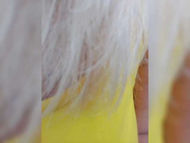 Sandra26a live cam on BongaCams