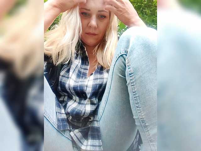 Sandra26a