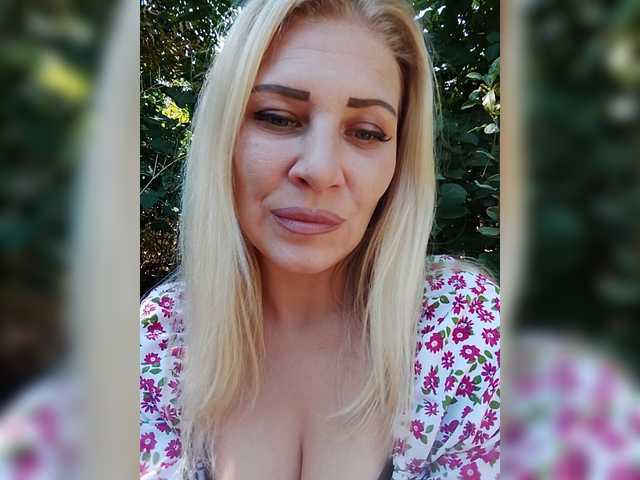 Sandra26a