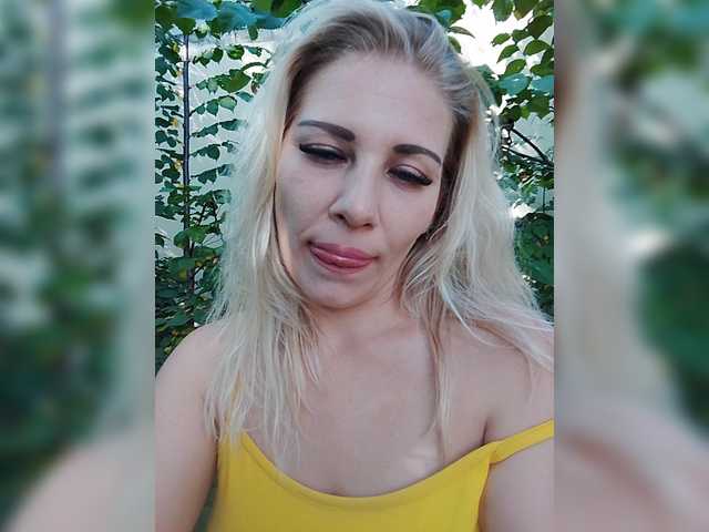 Sandra26a