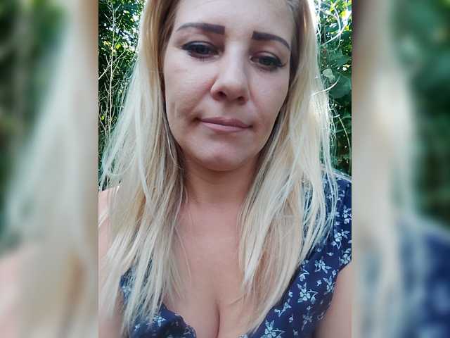 Sandra26a