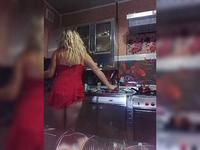 Sandra26a live cam on BongaCams