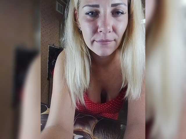 Sandra26a live cam on BongaCams