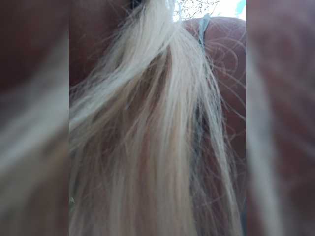 le modèle Sandra26a est en webcam porno dans un show sur le site bongacams, il possède les tags suivants: White/Caucasian,Blonde,Shaved