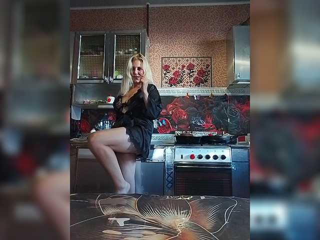 Sandra26a live cam on BongaCams