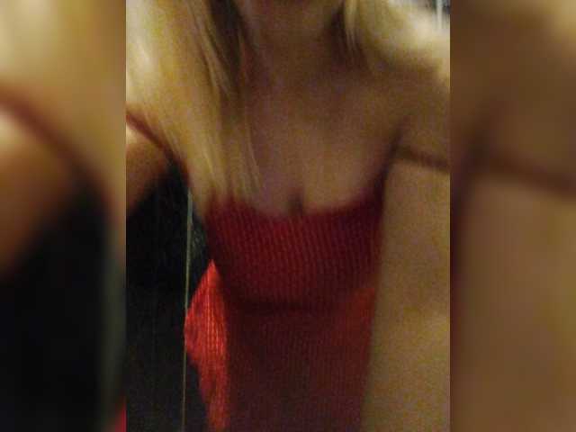 Sandra26a live cam on BongaCams