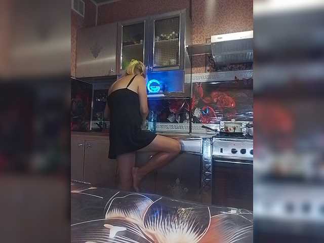 Sandra26a live cam on BongaCams