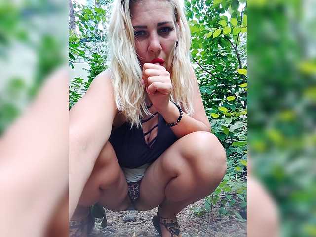 Sandra26a live cam on BongaCams