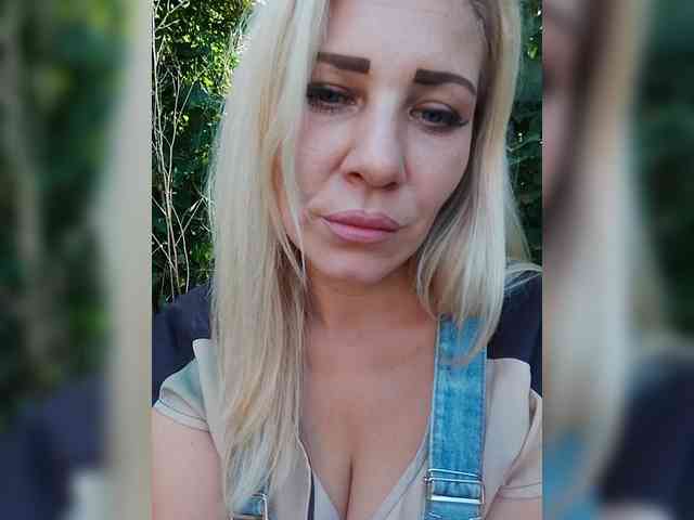 Sandra26a